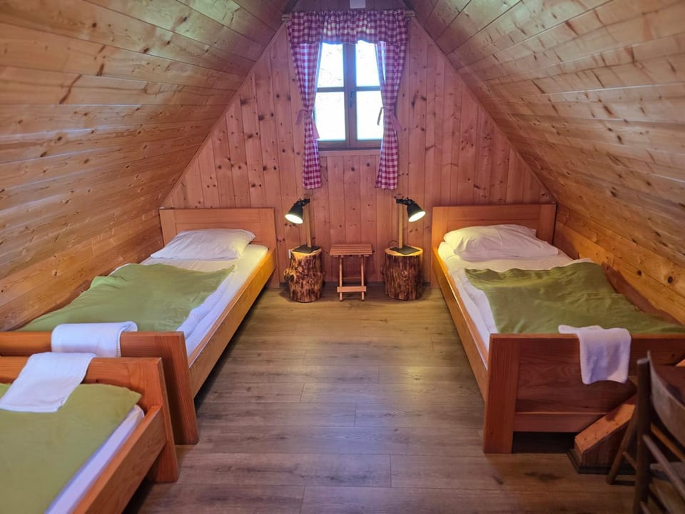 Bungalows Rizvan City Campground/ 
RV Resort in Zadar County