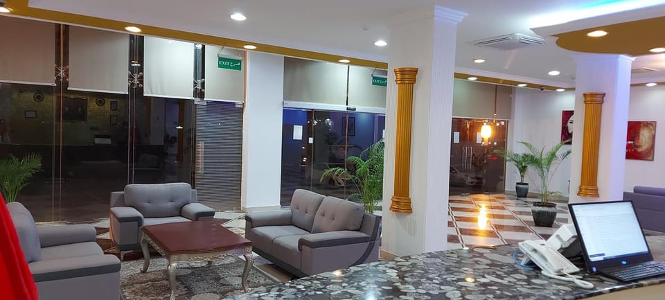 Lobby or reception, Seating area