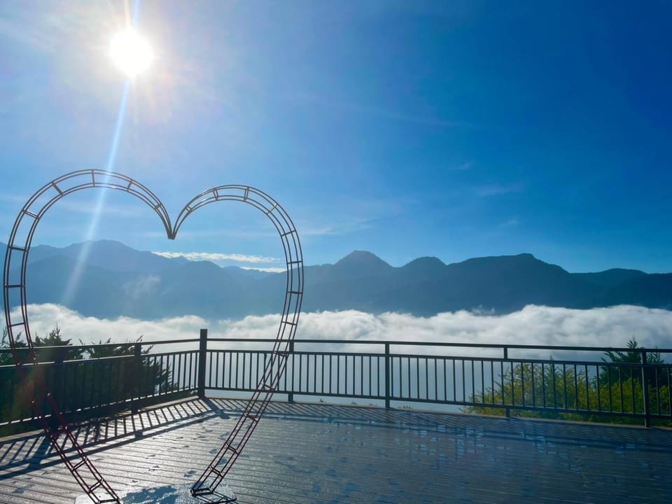 Natural landscape, Balcony/Terrace, Mountain view