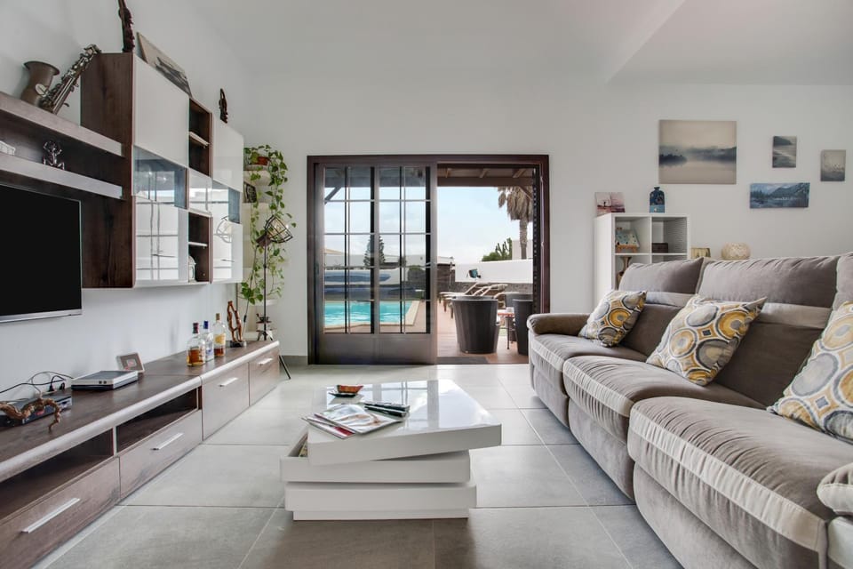 Property building, Living room