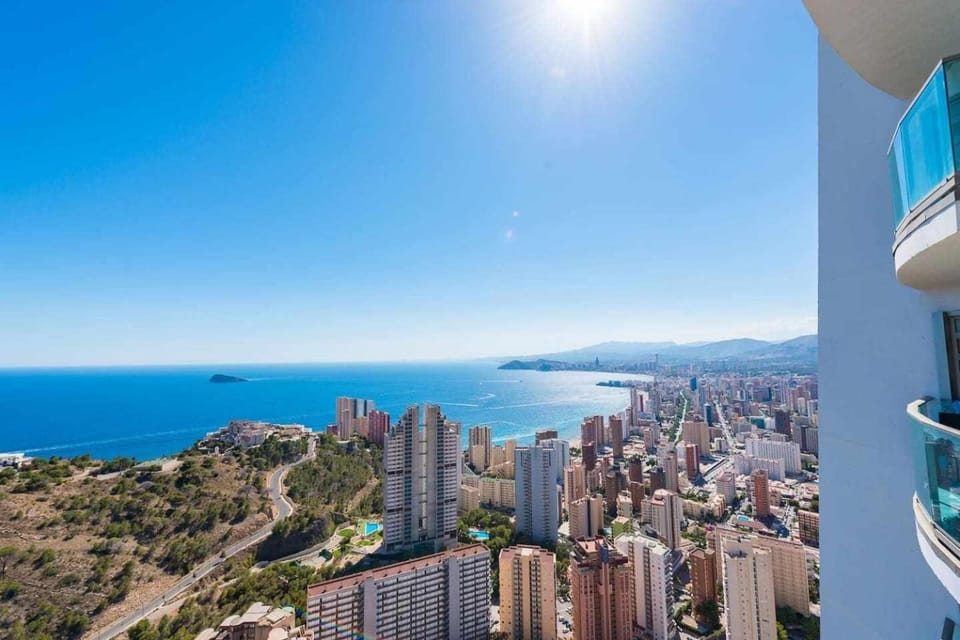 City view, Sea view