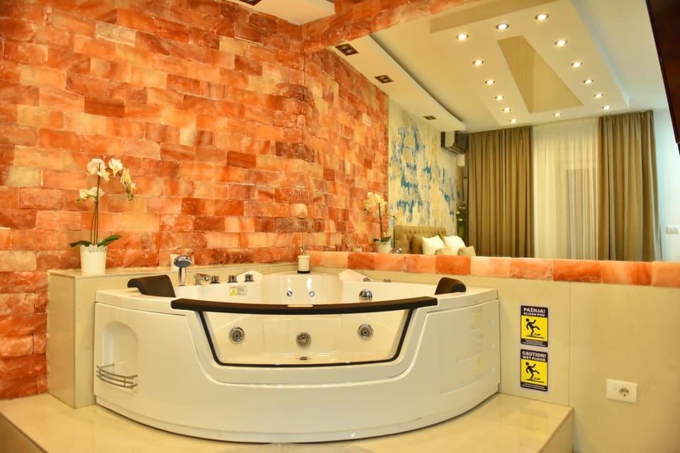 Hot Tub, Bathroom, Bath