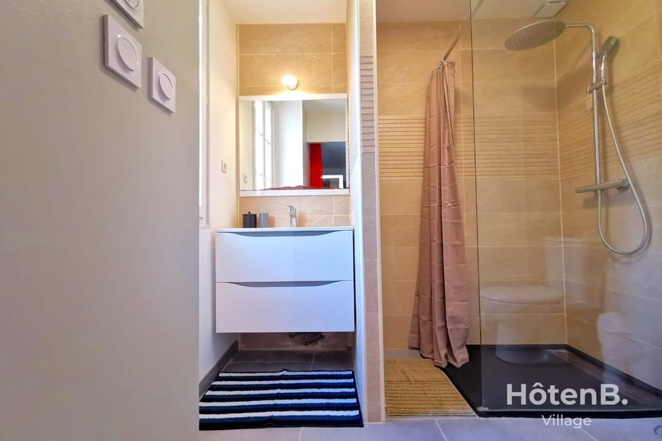 CLIM Jolie maison de 60 m2 avec jardin House in Limoges