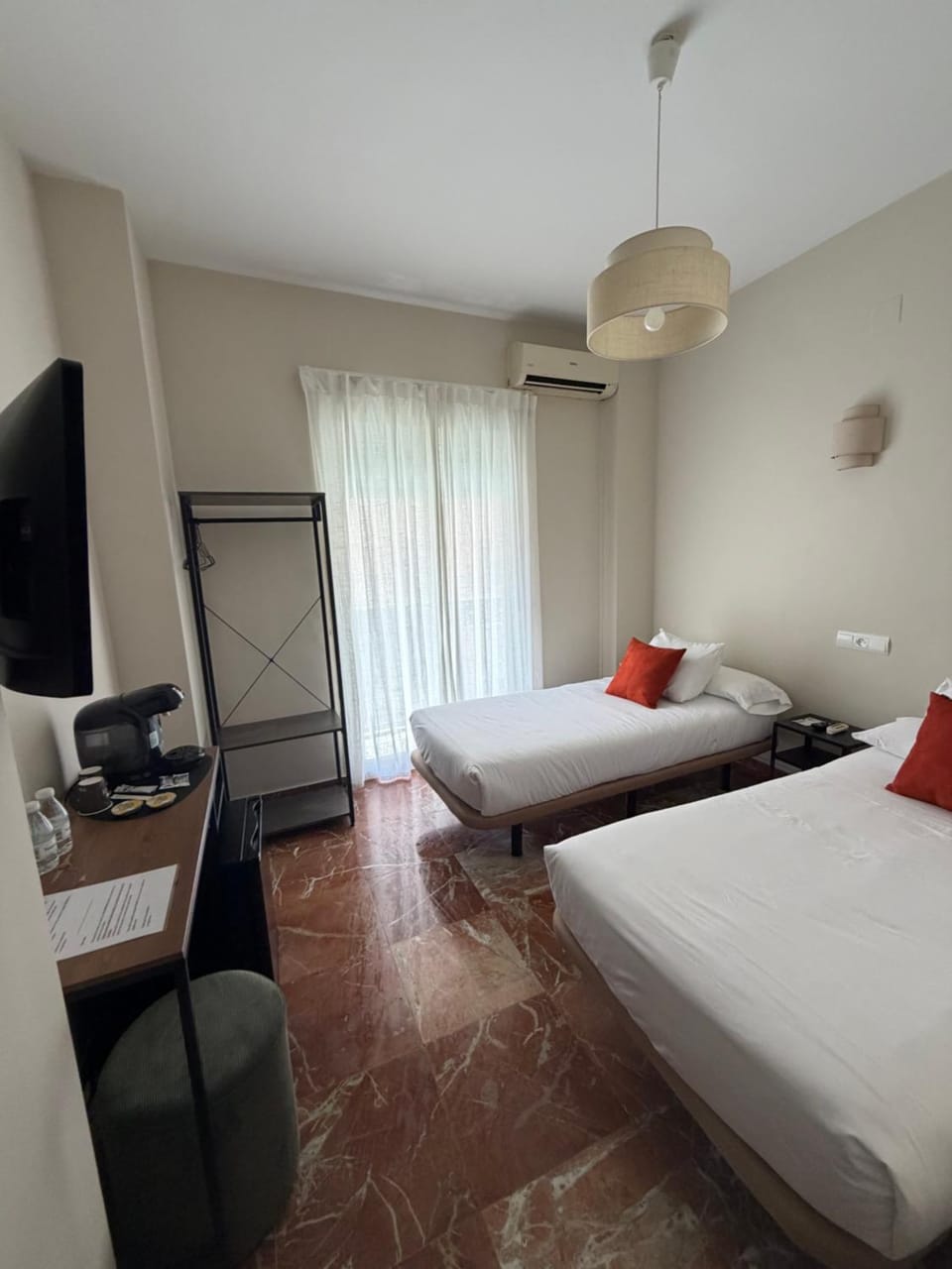 Photo of the whole room, Bedroom
