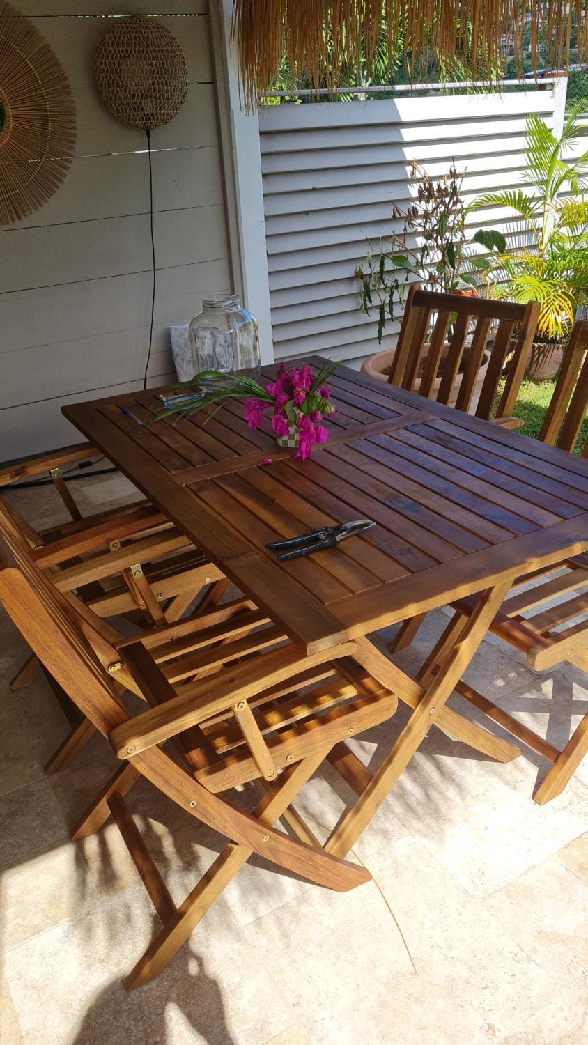 Patio, Dining area