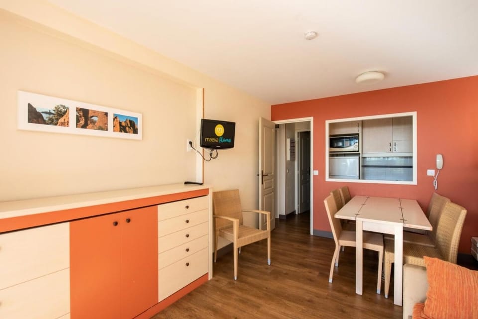 Résidence Cannes Villa Francia - maeva Home - Appartement 3 Pièces 6 Personnes - Confort MAE-6059 Apartment in Cannes