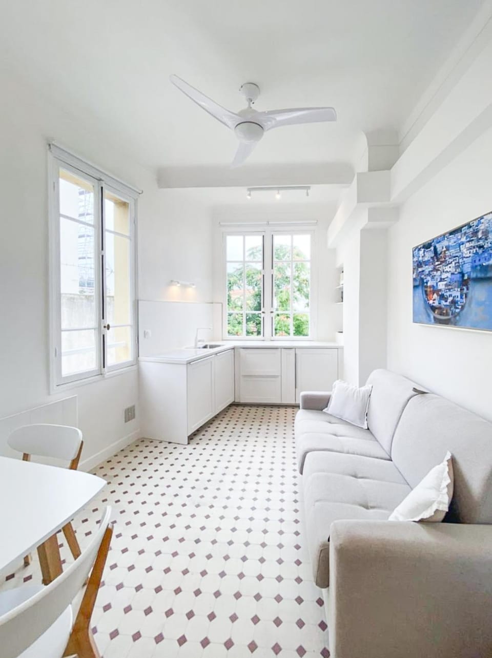 Day, Summer, TV and multimedia, Coffee/tea facilities, Kitchen or kitchenette, Living room, Seating area, Bedroom, On site