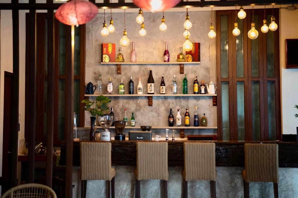 Lounge or bar