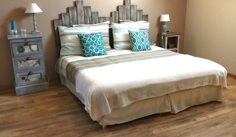 Les Trois Provinces Bed and Breakfast in Centre-Val de Loire