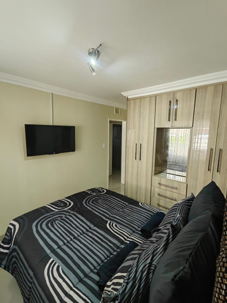 Summer Sands north beach Apartment in Durban