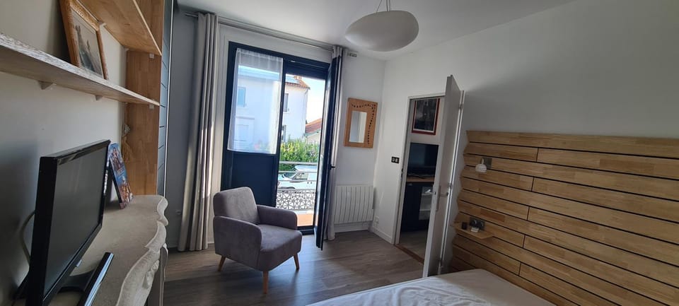 Le Fétilly avec parking privatif, Bus, WiFi et climatisation Apartment in La Rochelle