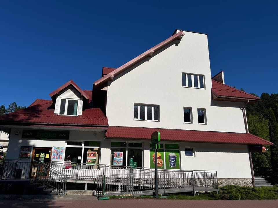 Apartamenty ZAMKOWA Adults Only Apartment in Lesser Poland Voivodeship