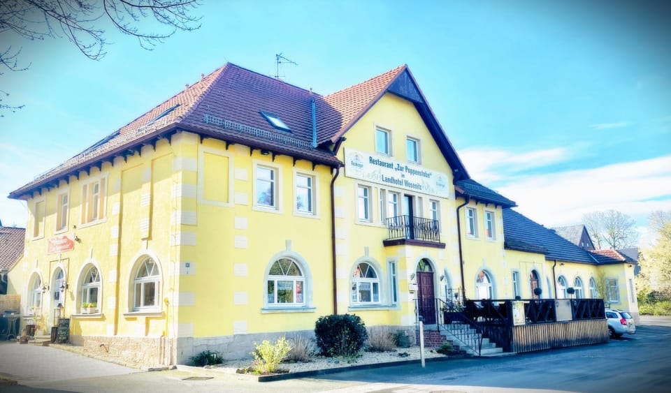 Restaurant und Pension Zur Puppenstube Bed and Breakfast in Sächsische Schweiz-Osterzgebirge