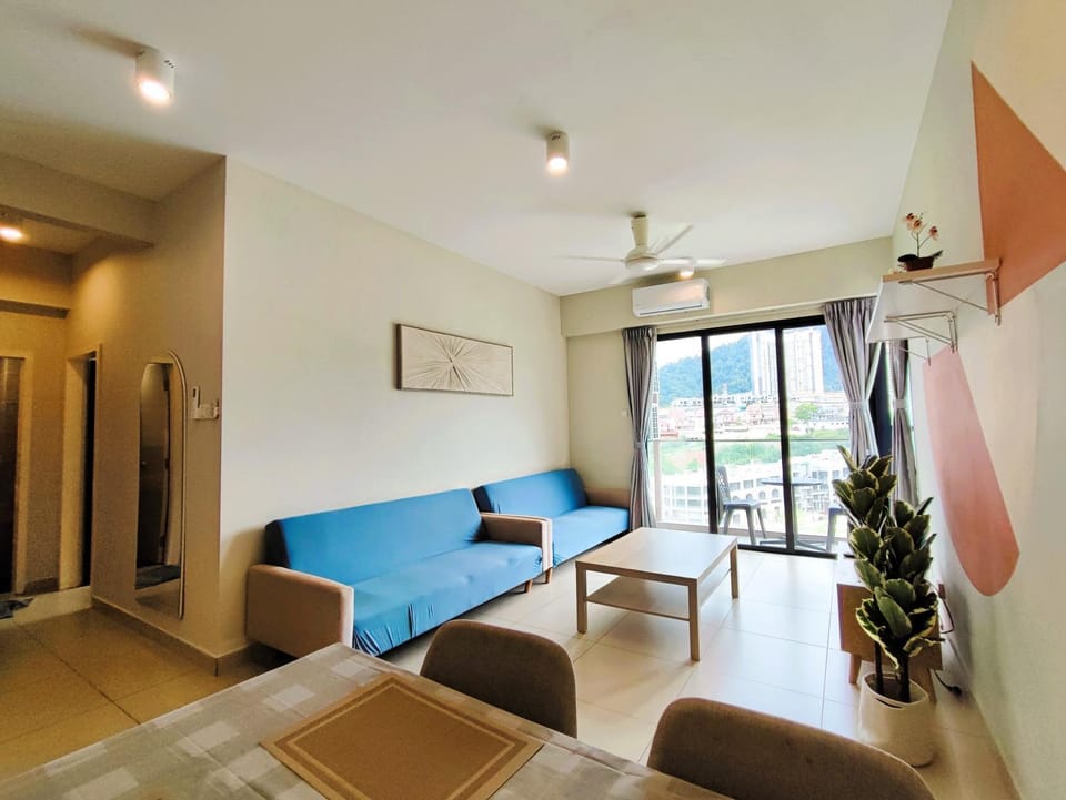 TV and multimedia, Living room, Seating area, air conditioner