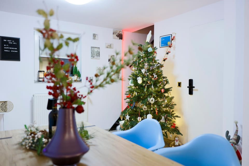 Living room, Decorative detail, Seating area