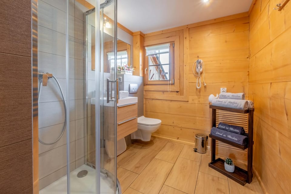 Bathroom, heating, towels
