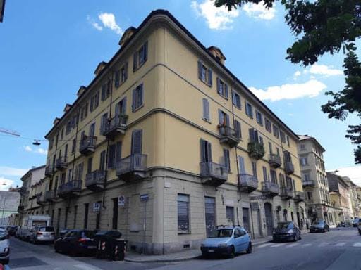 Property building, Neighbourhood, Street view, Parking