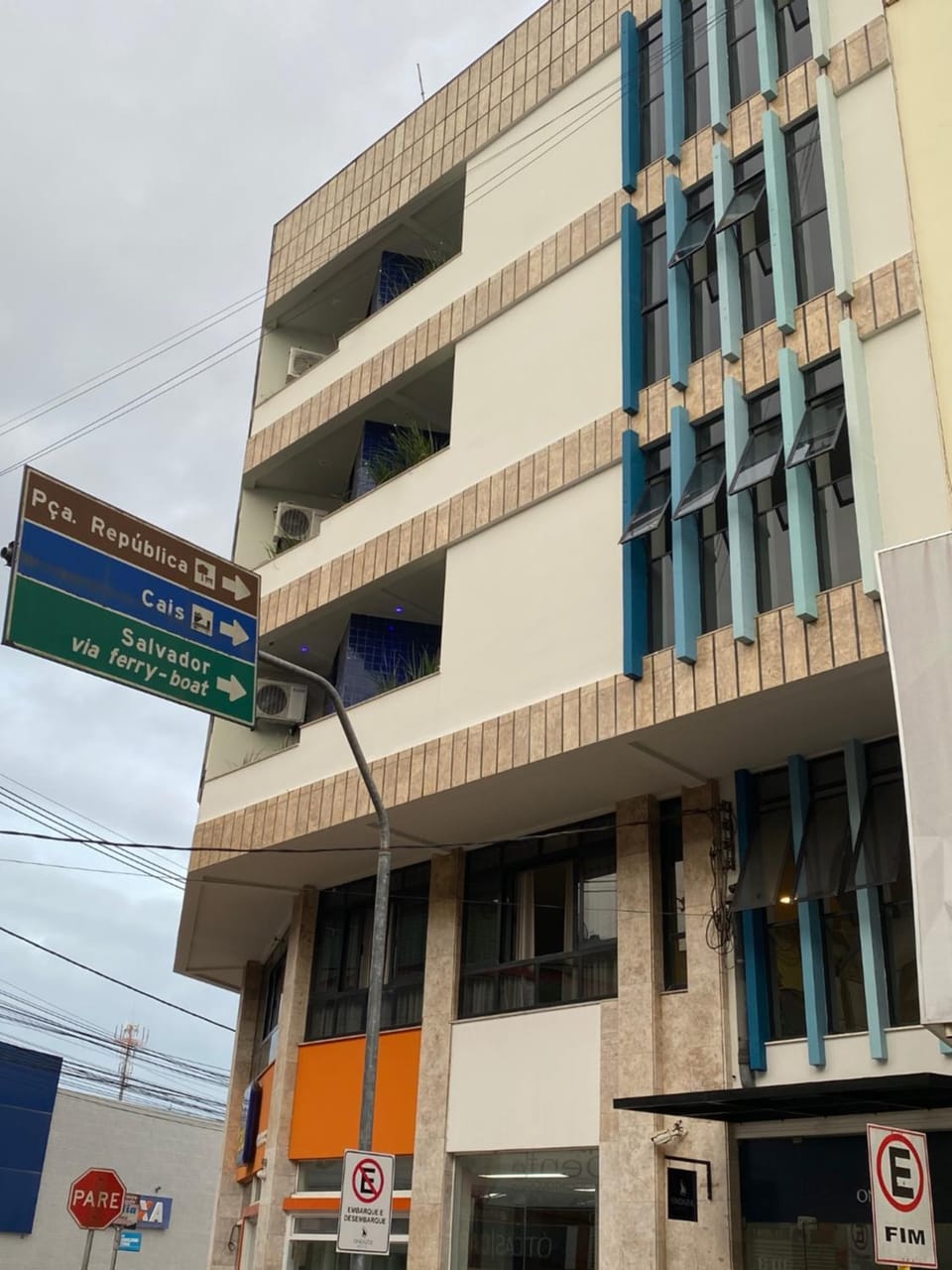 Property building, Day, Street view