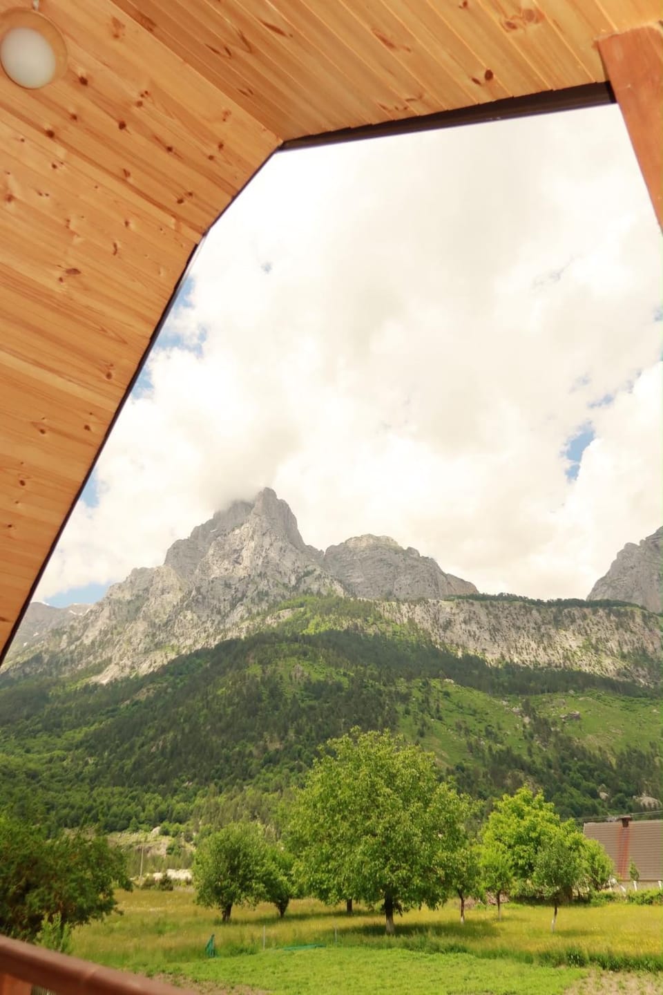BUJTINA IZET SELIMAj Bed and Breakfast in Montenegro