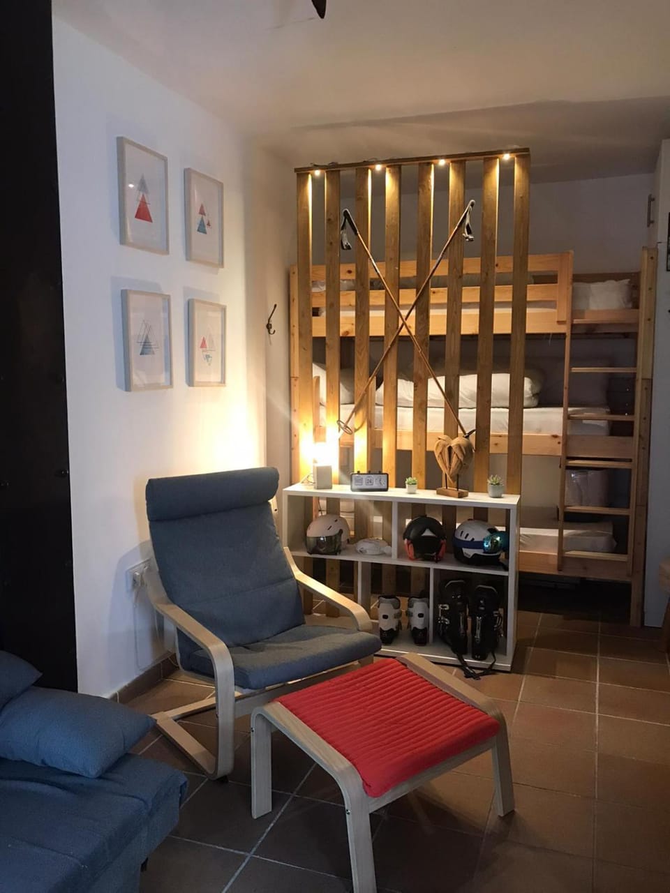 Living room, Seating area
