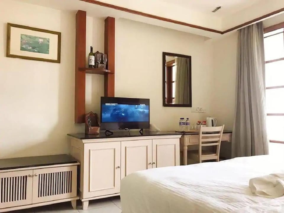 Communal lounge/ TV room, TV and multimedia