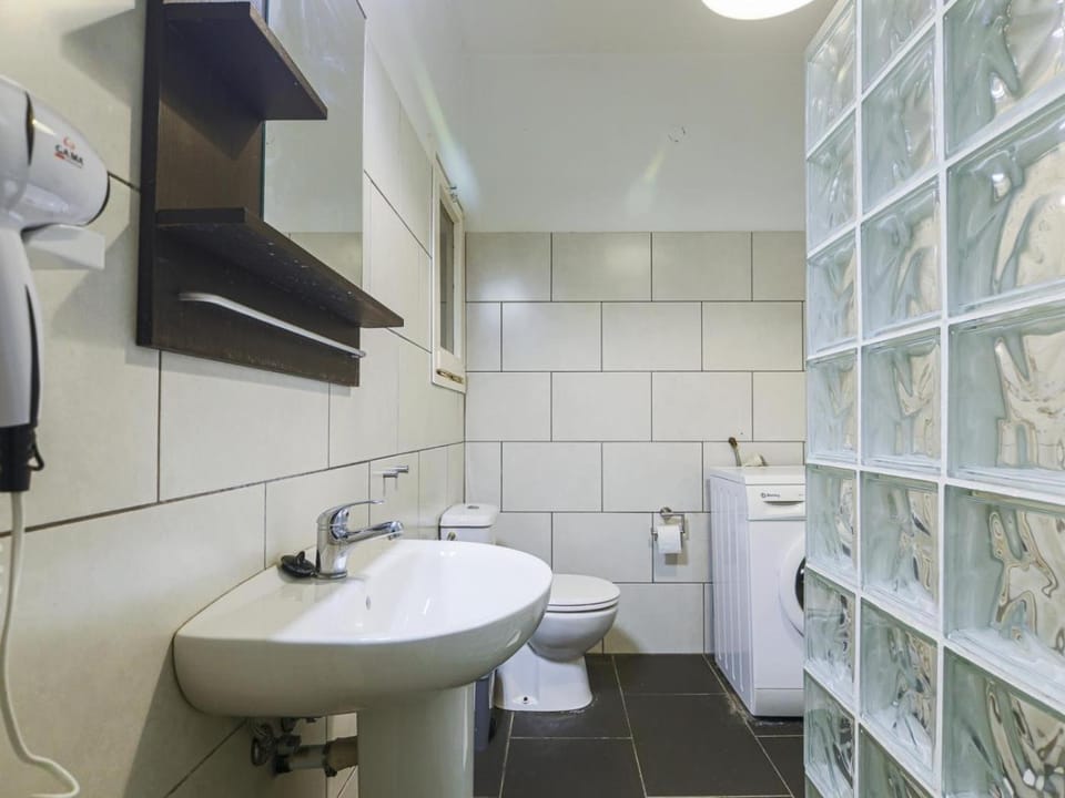 Be barcelona arco del triunfo sunny colors III Apartment in Barcelona