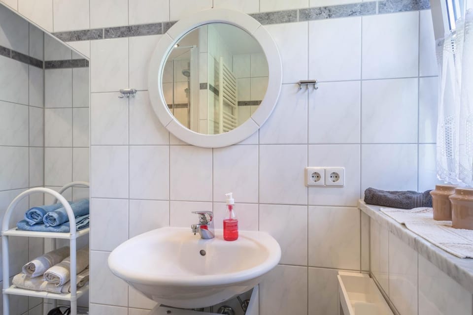 Bathroom, Living room