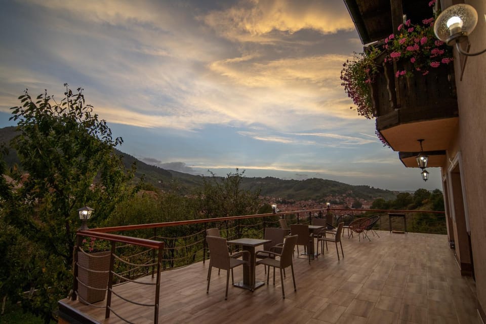 Property building, Balcony/Terrace