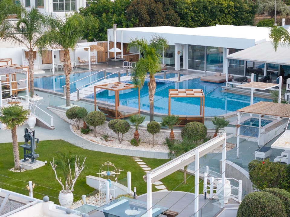 Garden, Garden view, Swimming pool