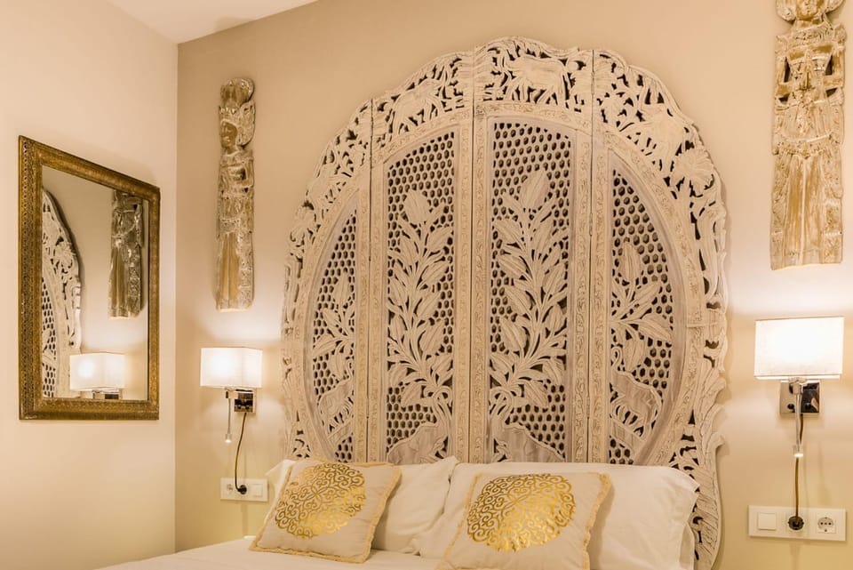 Bed, Decorative detail