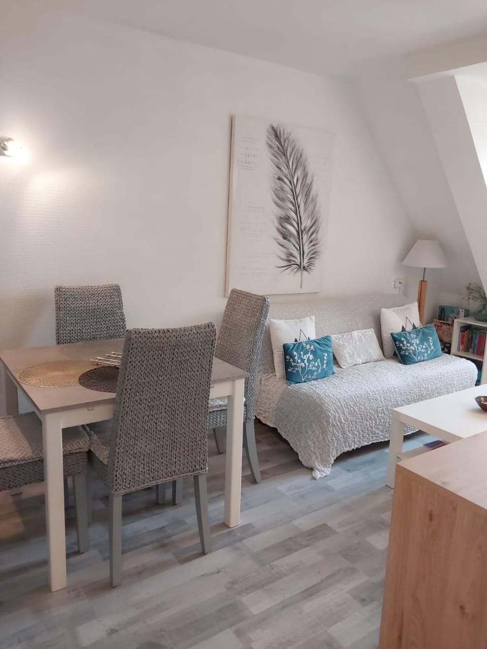 Cosy appartement dans une villa avec piscine, proche du centre et de la mer Apartment in Cabourg