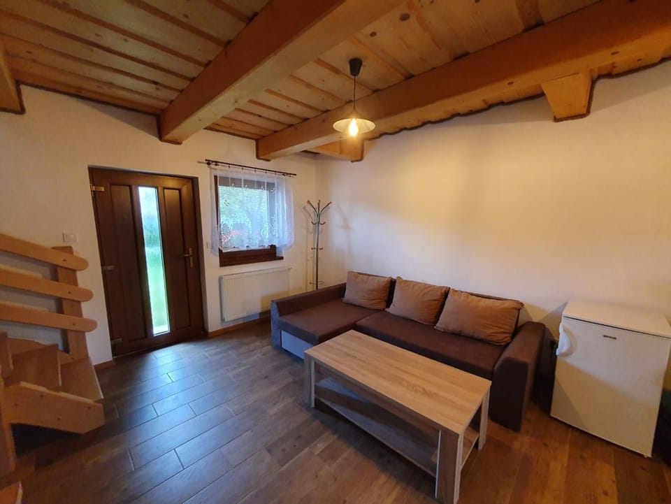 Communal lounge/ TV room, TV and multimedia, Living room