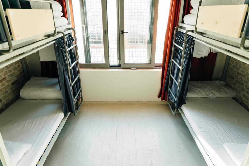 bunk bed