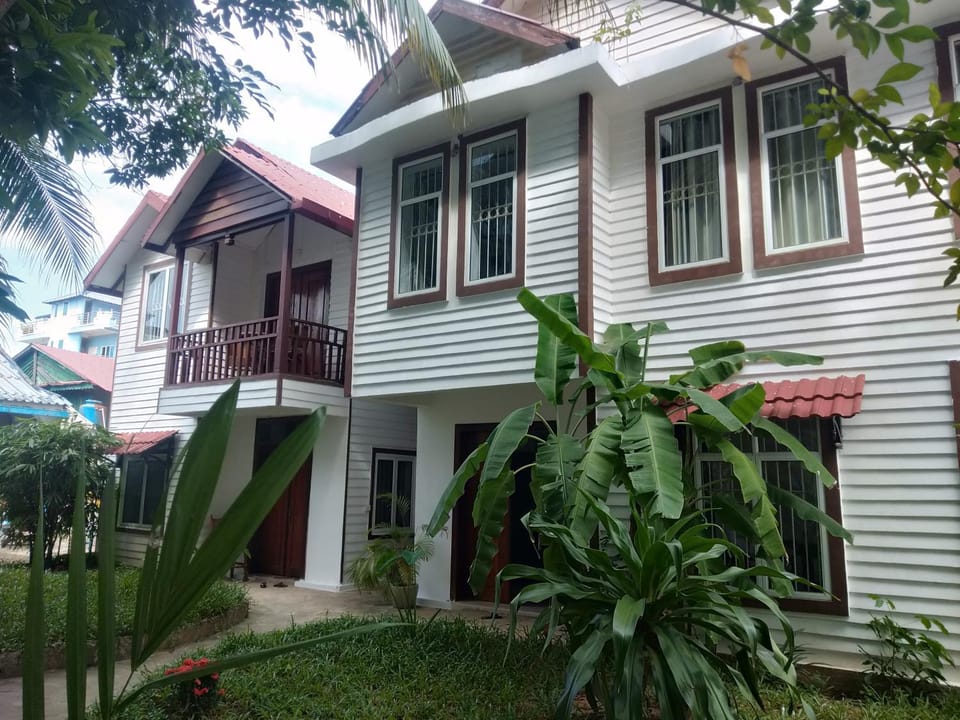 Property building, Garden view
