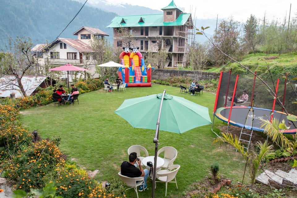 Garden, Seating area