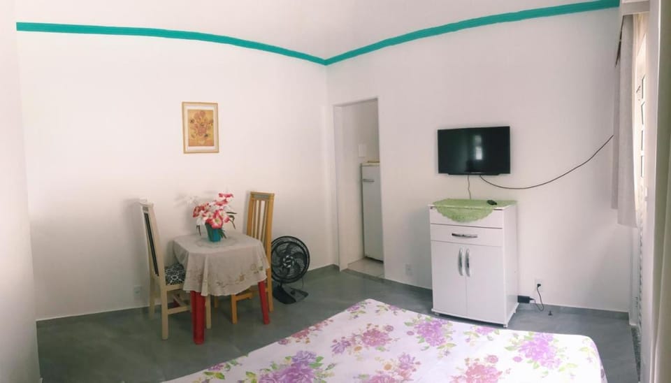 Suíte com cozinha no quintal da casa House in Cabo Frio