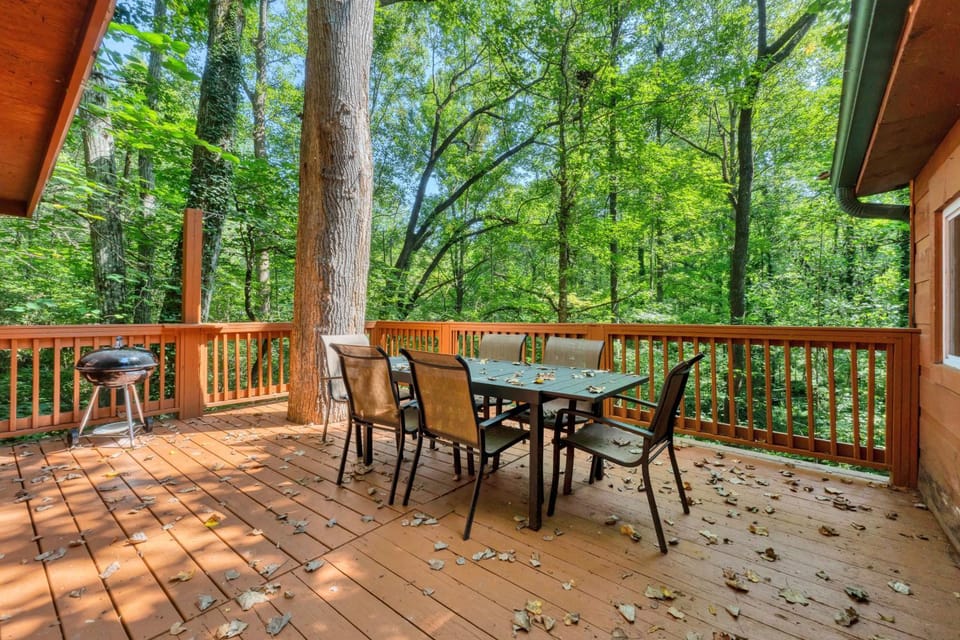 Whispering Pines Chalet in Sevier County