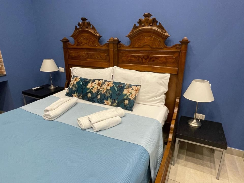 Casa Ferdinando apartment House in Naples