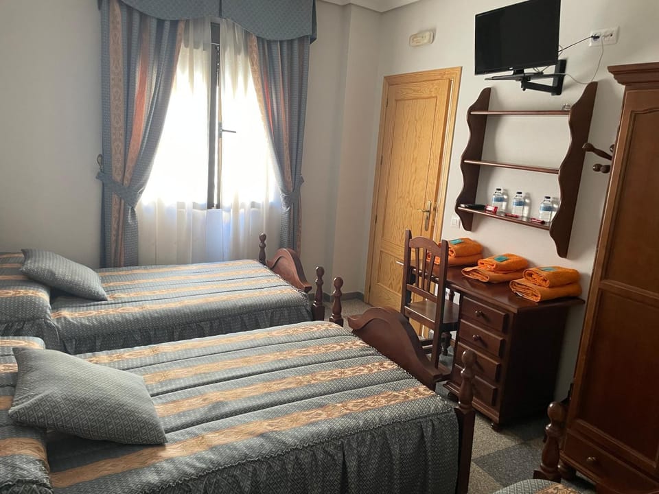 Hostal Las Palomas Bed and Breakfast in Castile-La Mancha