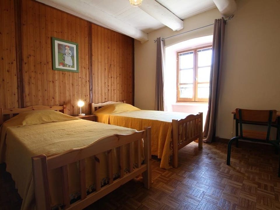 Gîte indépendant avec cour privative près de Lavoute-Chilhac et Langeac - FR-1-582-224 House in Auvergne-Rhône-Alpes