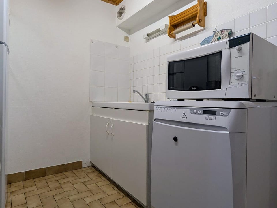 Gîte familial en Haute-Loire avec terrain clos, à proximité de l'Ardèche et des stations de ski - FR-1-582-236 House in Auvergne-Rhône-Alpes