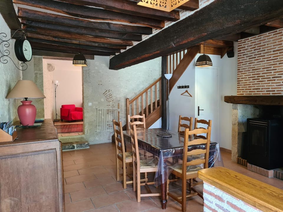 Gîte 4 pers. avec terrasse privative entre Sologne et Châteaux de la Loire - FR-1-590-36 House in Centre-Val de Loire