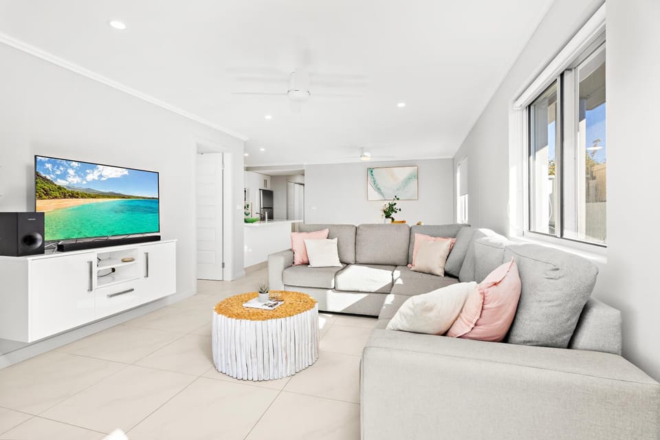 TV and multimedia, Living room