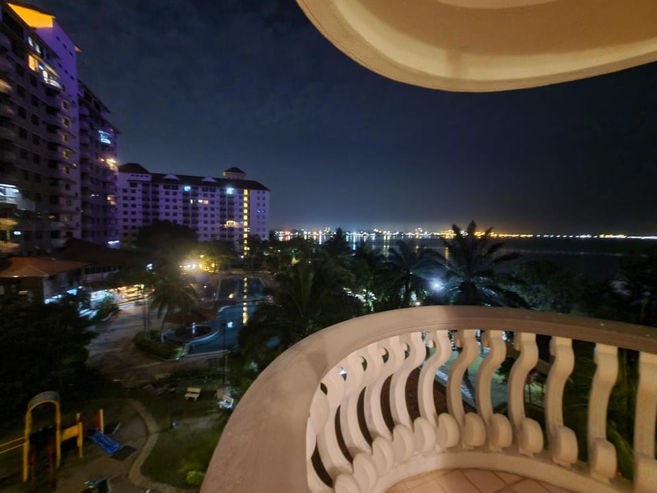 Glory Beach Resort Seaview Private 2BR Apartment in Port Dickson