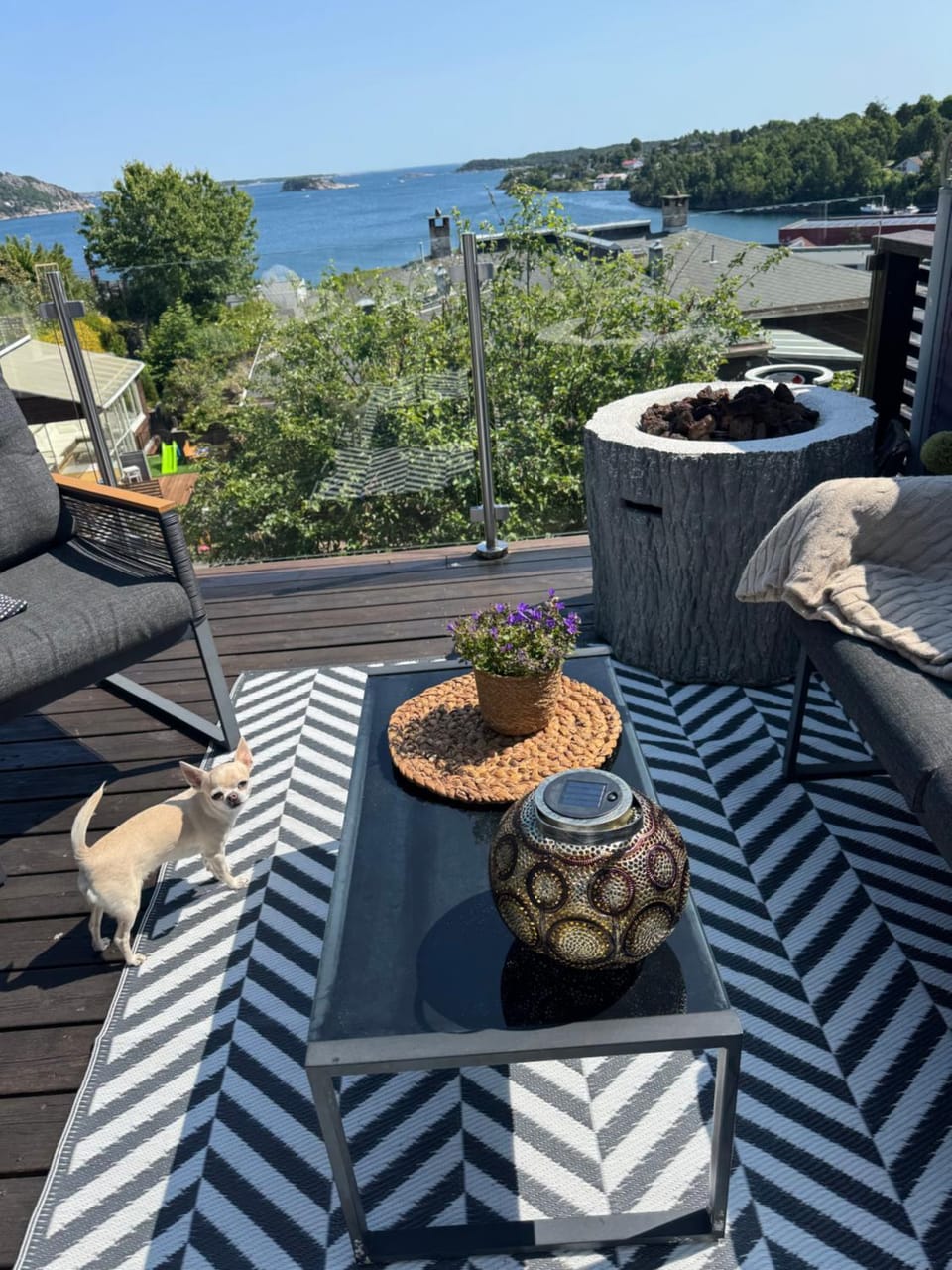 Aid og Svein’ s sentrumsnære panorama hjem Apartment in Norway