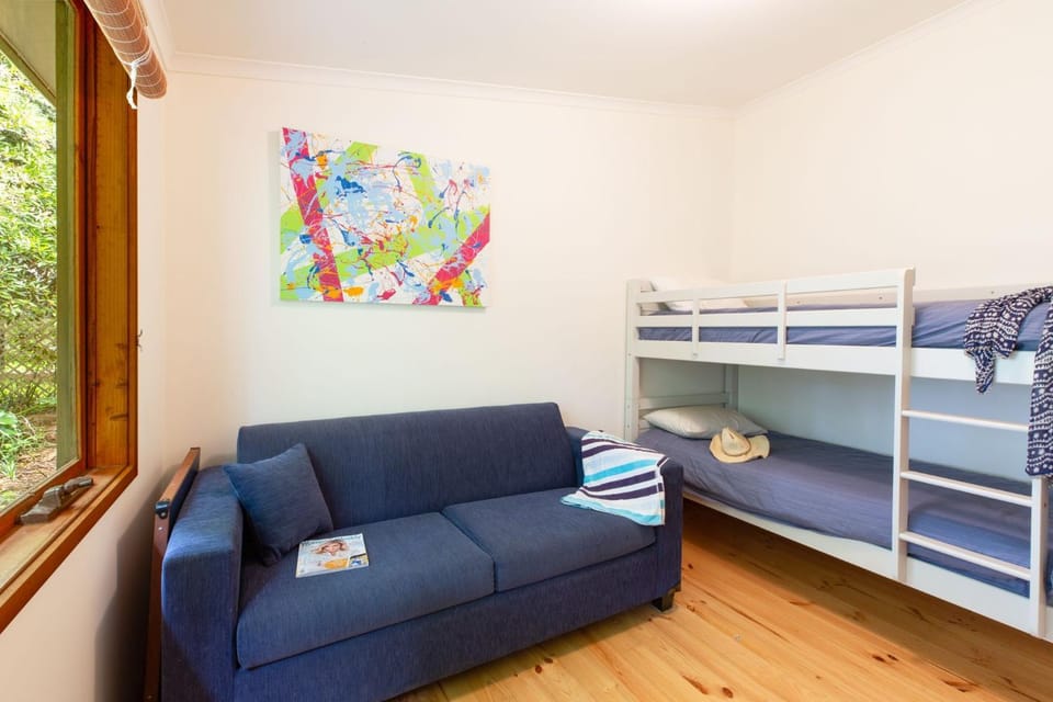 Bed, Bedroom, bunk bed