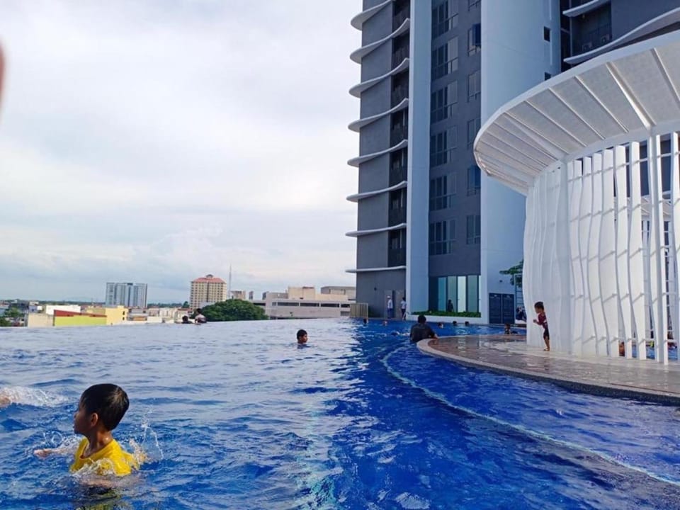 Property building, Swimming pool