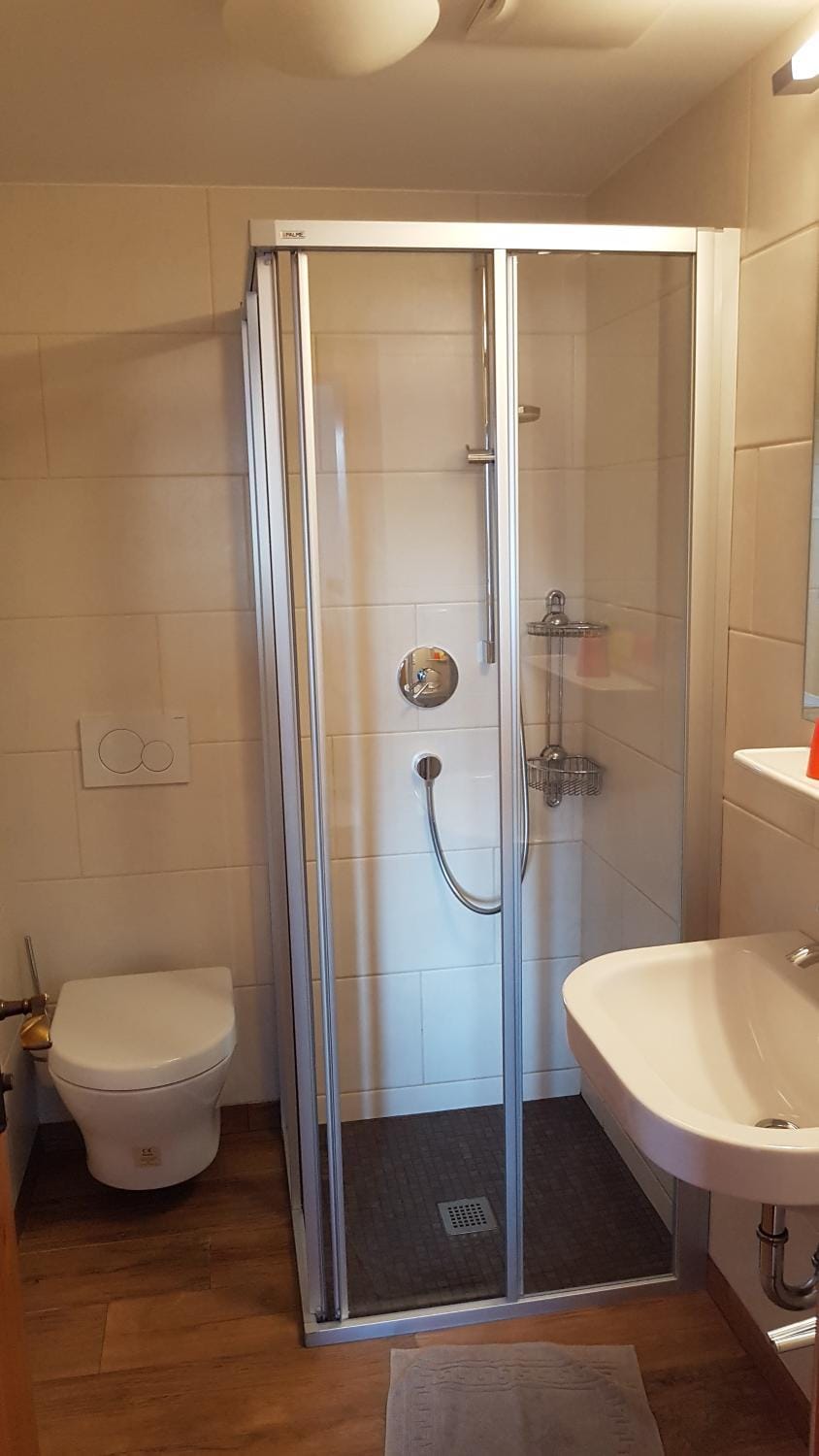 Toilet, Bathroom