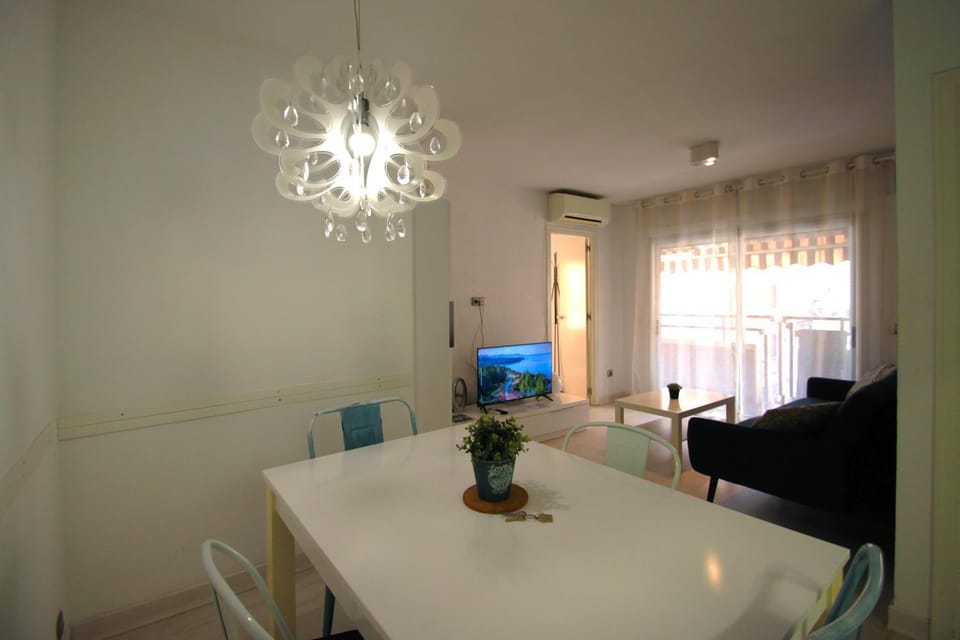 TV and multimedia, Living room, Dining area