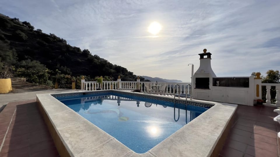 Villa Paco At Home Villa in Río de Torrox